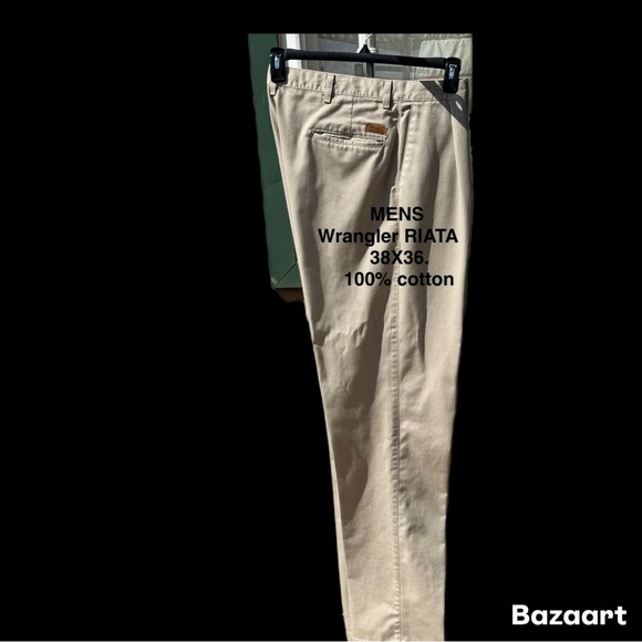 MENS
WRANGLER RIATA
37x36
TAN
100% cotton
Used, worn a few times - Picture 1 of 5